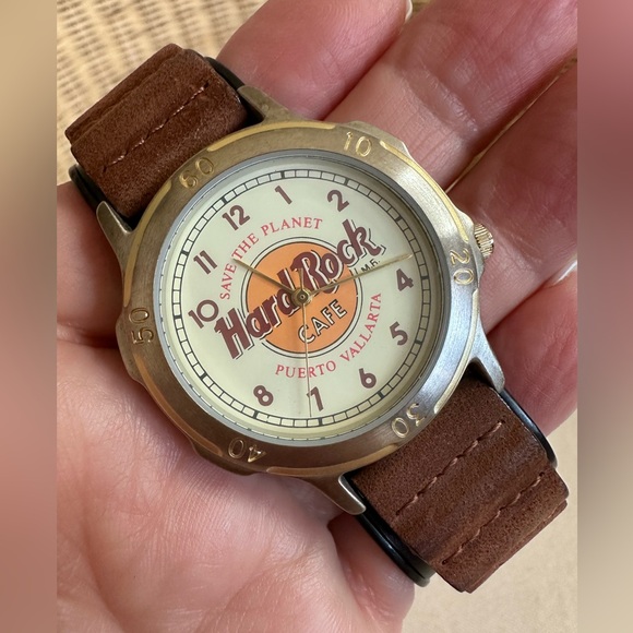 New Vintage Hard Rock Cafe Puerto Vallarta Watch With Brown Leather Band